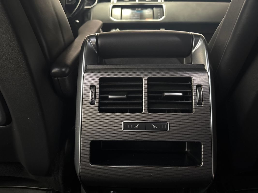 Used 2016 Land Rover Range Rover Sport HST AWD/4WD image 19