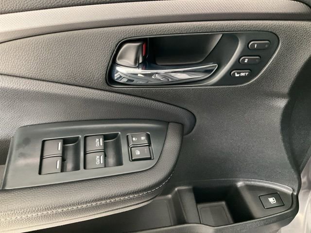 Used 2023 Honda Ridgeline RTL image 6