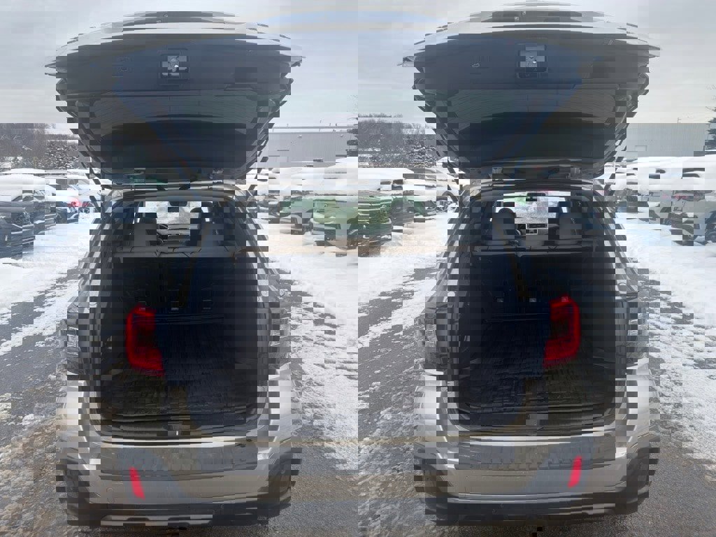 Used 2019 Subaru Outback 3.6R Limited image 36