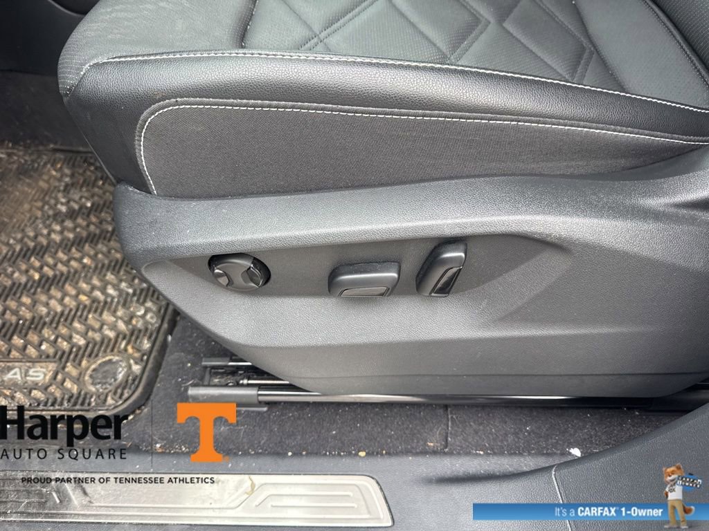 Used 2024 Volkswagen Atlas SE image 18