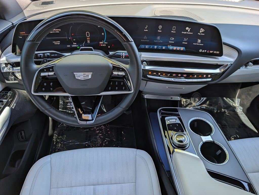 Certified 2024 Cadillac Lyriq Sport AWD/4WD image 28