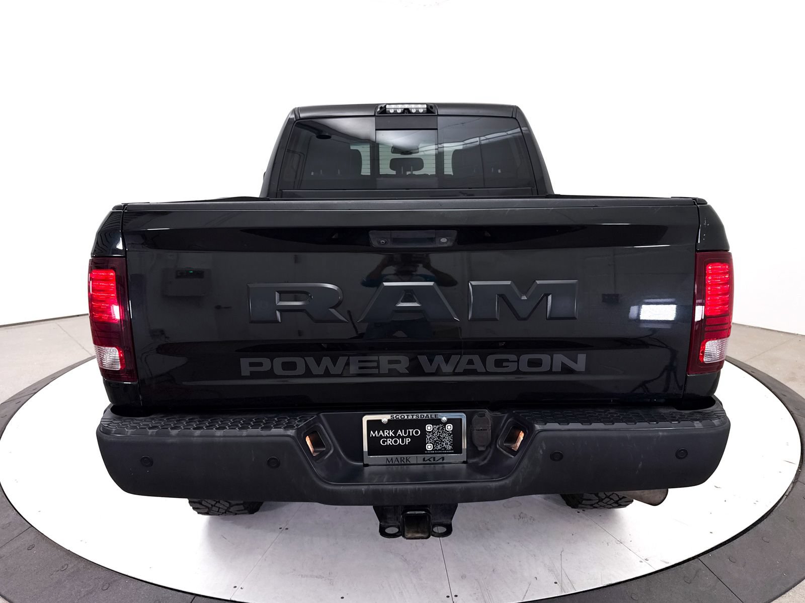 Used 2018 RAM 2500 Power Wagon w/ Leather & Luxury Group AWD/4WD image 15
