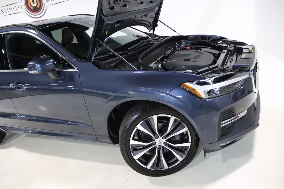 Used 2022 Volvo XC60 B5 Momentum w/ Advanced Package AWD/4WD image 63
