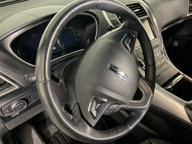 Used 2017 Lincoln MKX Premiere FWD image 21