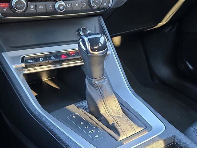 Used 2025 Audi Q3 2.0T Premium image 10