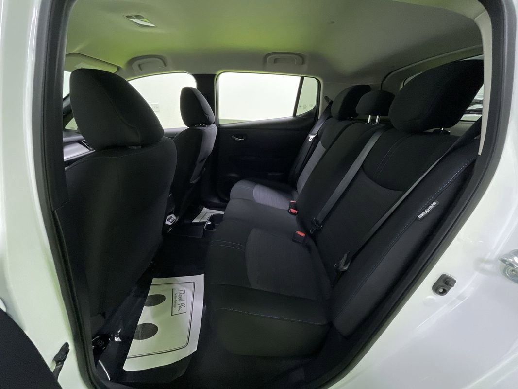 Used 2025 Nissan Leaf S image 26