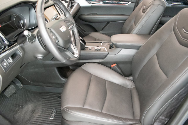 Used 2024 Cadillac XT6 Premium Luxury AWD/4WD image 23