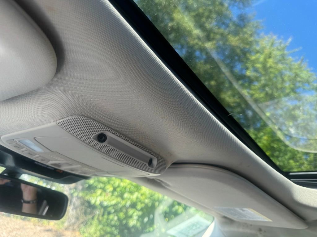 Used 2023 Ford Expedition XLT image 32