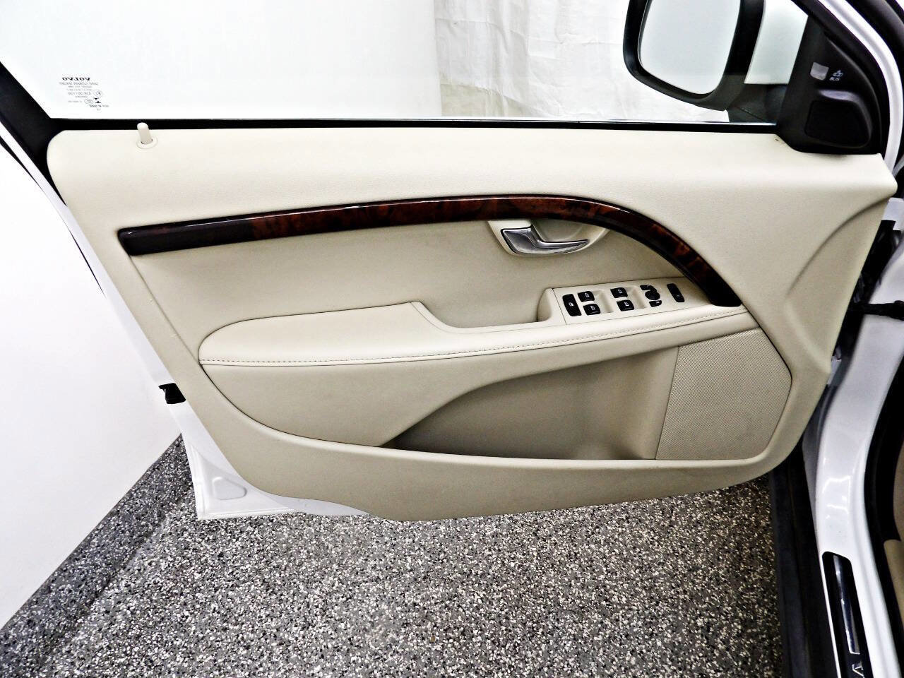 Used 2015 Volvo XC70 T5 Premier Plus image 7