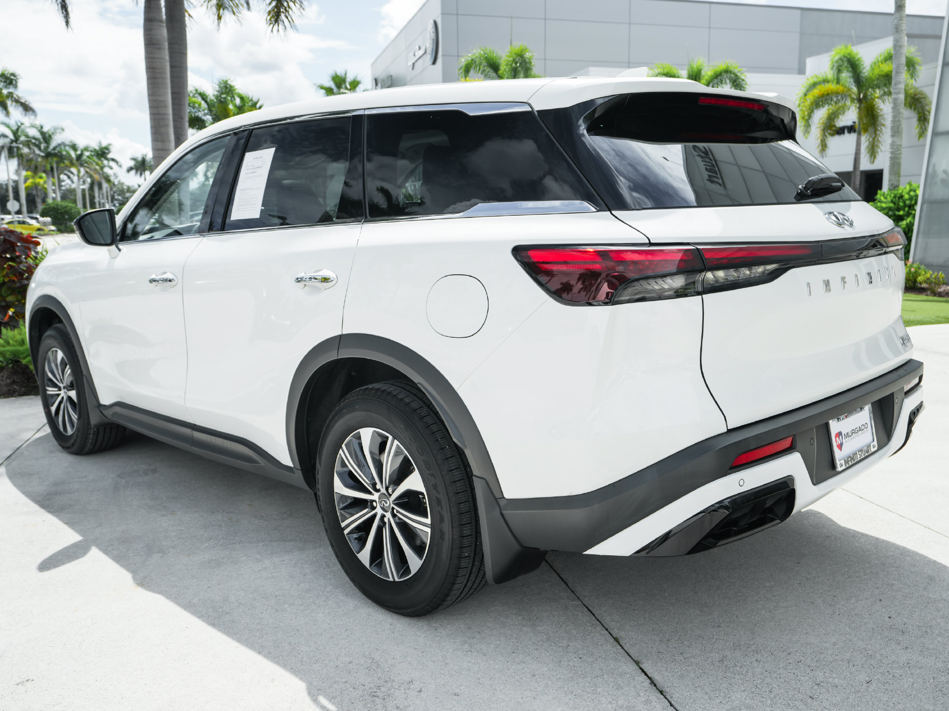 Used 2024 INFINITI QX60 Pure FWD image 32