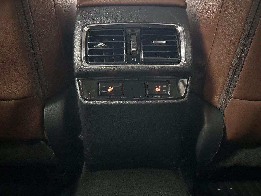 Used 2017 Subaru Outback 2.5i Touring AWD/4WD image 22