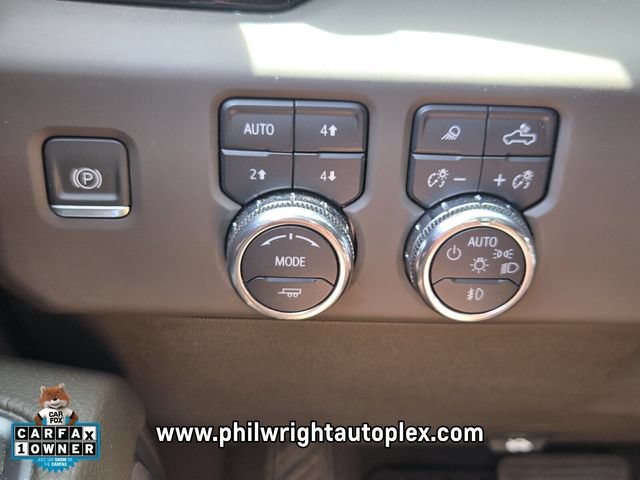 Used 2024 GMC Sierra 1500 Denali w/ Technology Package AWD/4WD image 28