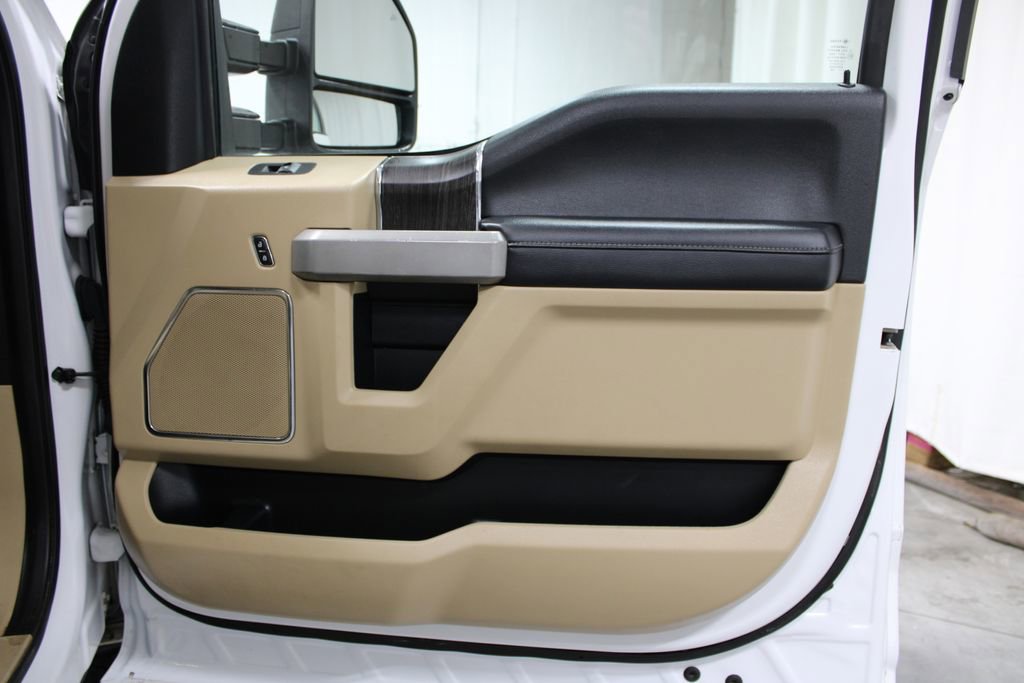 Used 2021 Ford F250 Lariat image 36