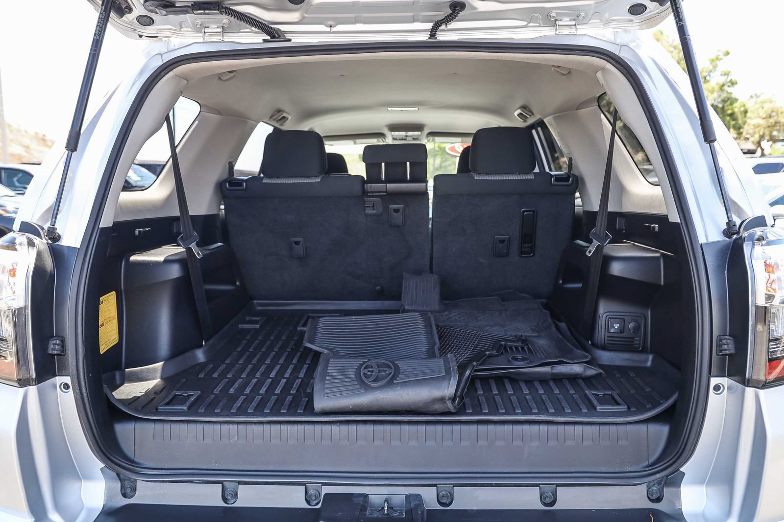 Certified 2019 Toyota 4Runner SR5 w/ Convenience Package RWD image 25