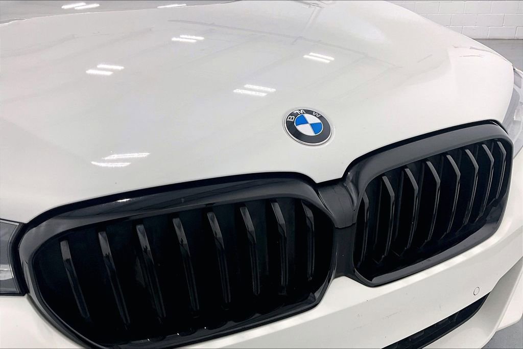 Used 2023 BMW 530i w/ M Sport Package RWD image 30