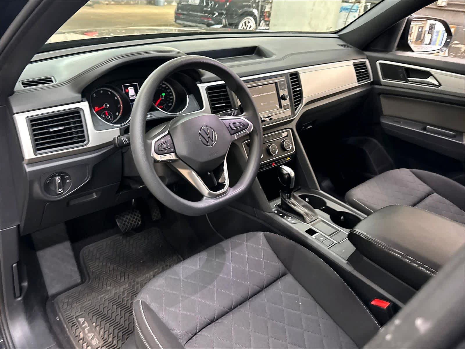 Used 2021 Volkswagen Atlas Cross Sport S FWD image 16
