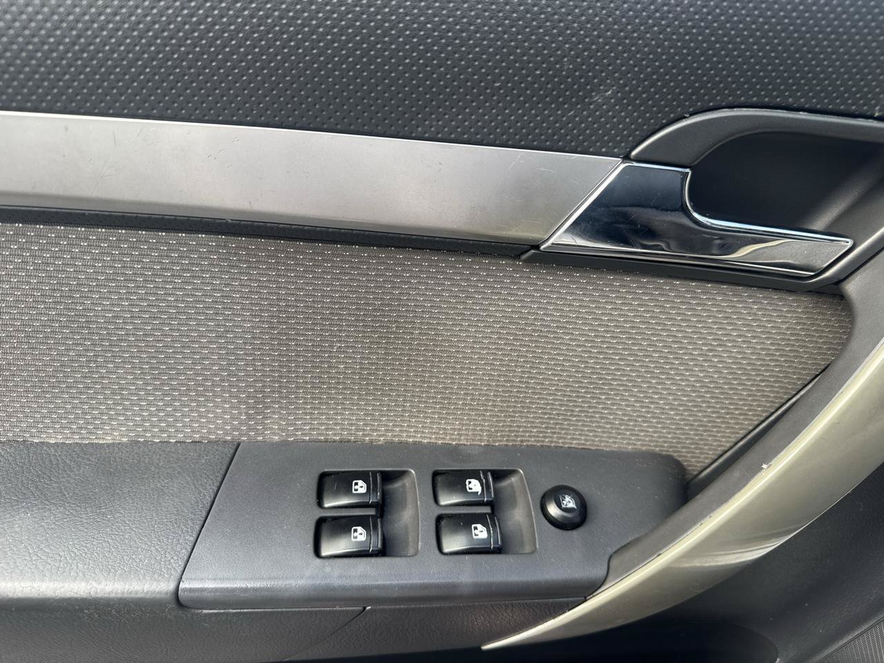 Used 2009 Pontiac G3 w/ Cruisin' Package FWD image 13