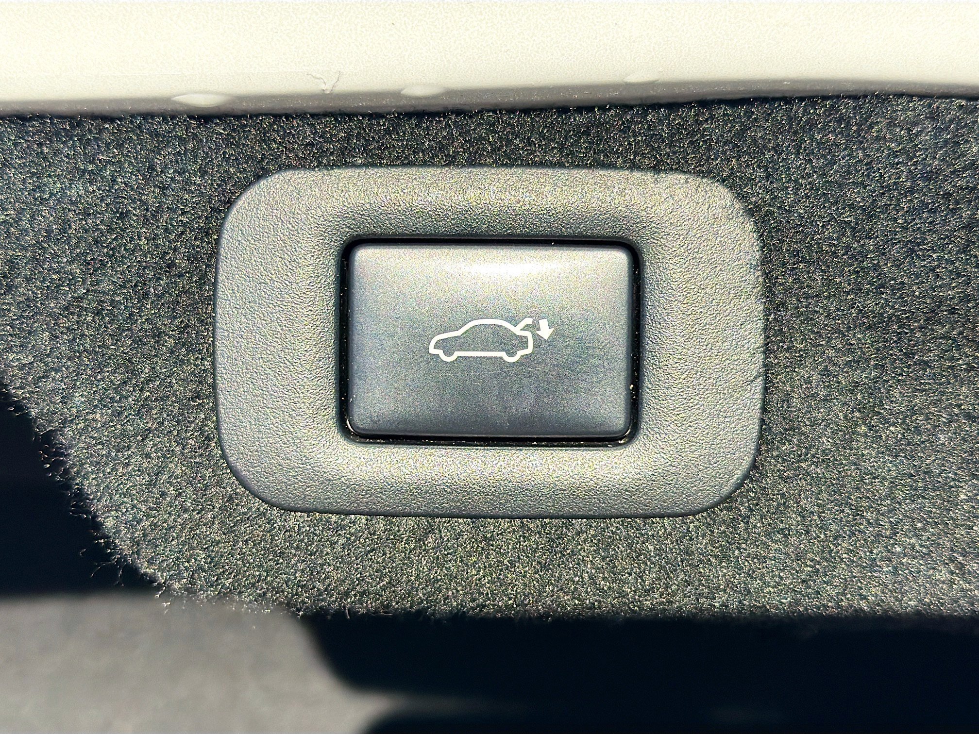 Used 2020 Lexus LS 500 w/ Interior Upgrade Package image 13