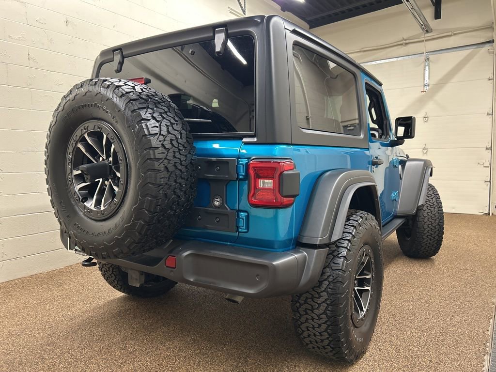 Used 2024 Jeep Wrangler Willys image 2