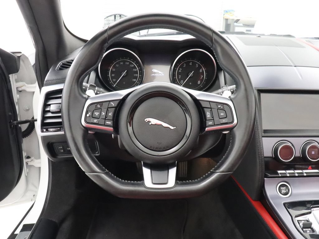 Used 2020 Jaguar F-TYPE Convertible RWD image 16