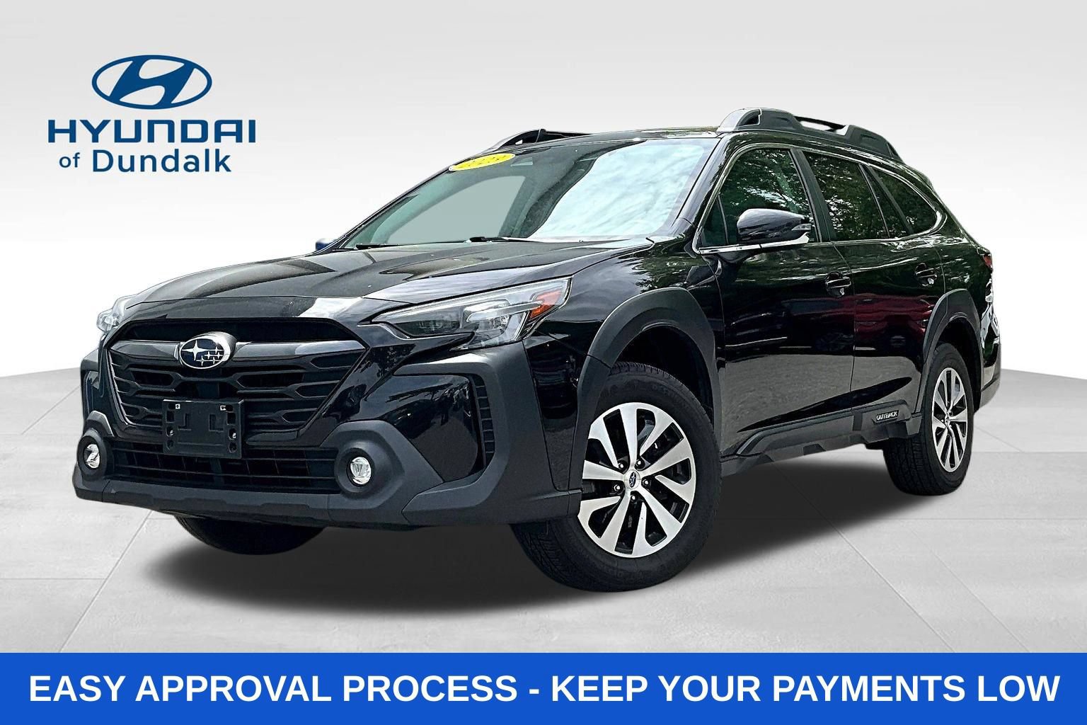 Used 2023 Subaru Outback Premium AWD/4WD image 1