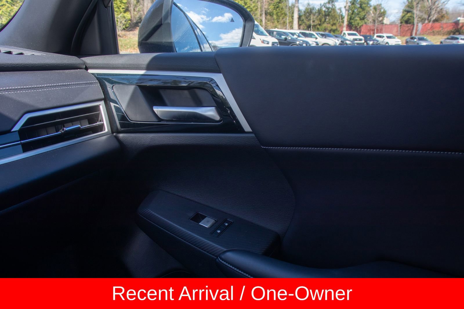 Used 2023 Mitsubishi Outlander SE image 22