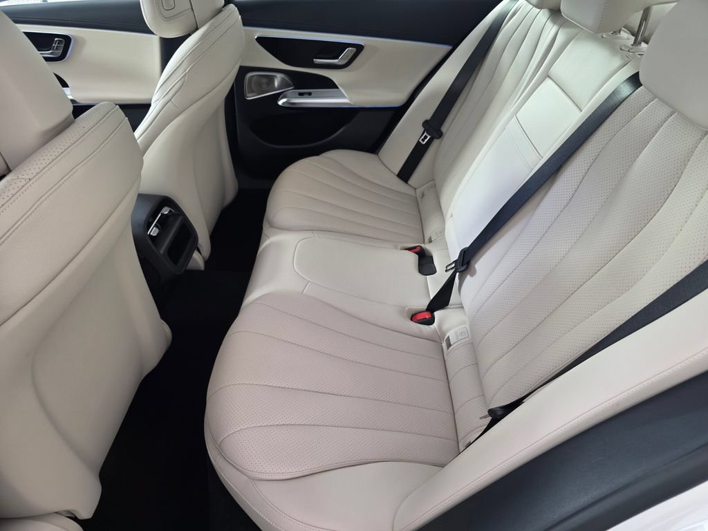 New 2027 Mercedes-Benz E 350 Sedan image 11