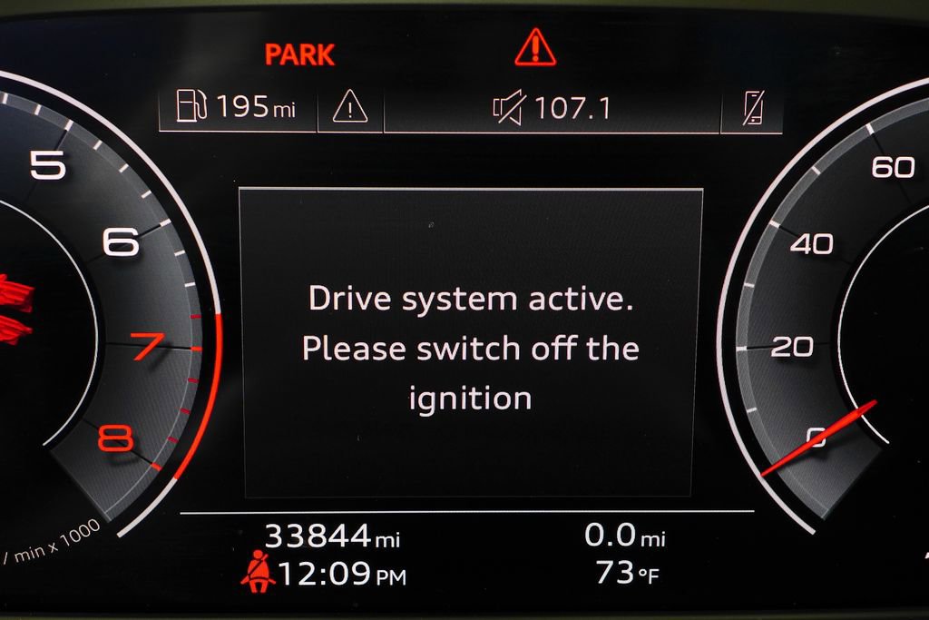 Used 2023 Audi Q5 2.0T Premium Plus w/ Premium Plus Package AWD/4WD image 32
