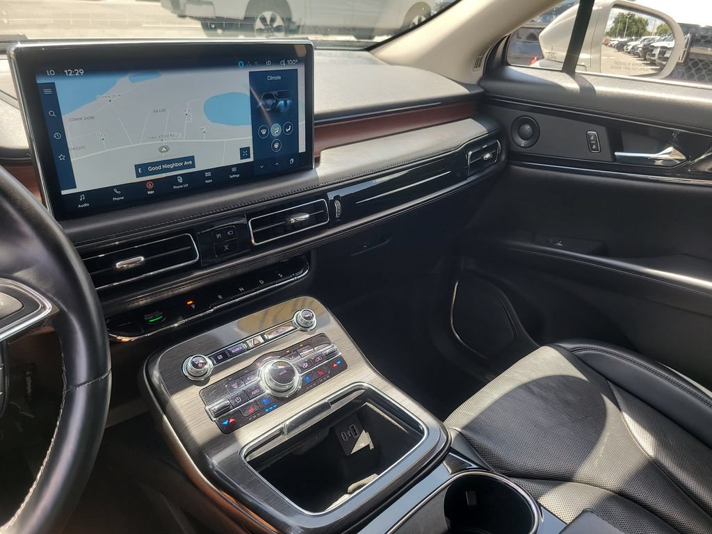 Certified 2021 Lincoln Nautilus Reserve FWD image 19