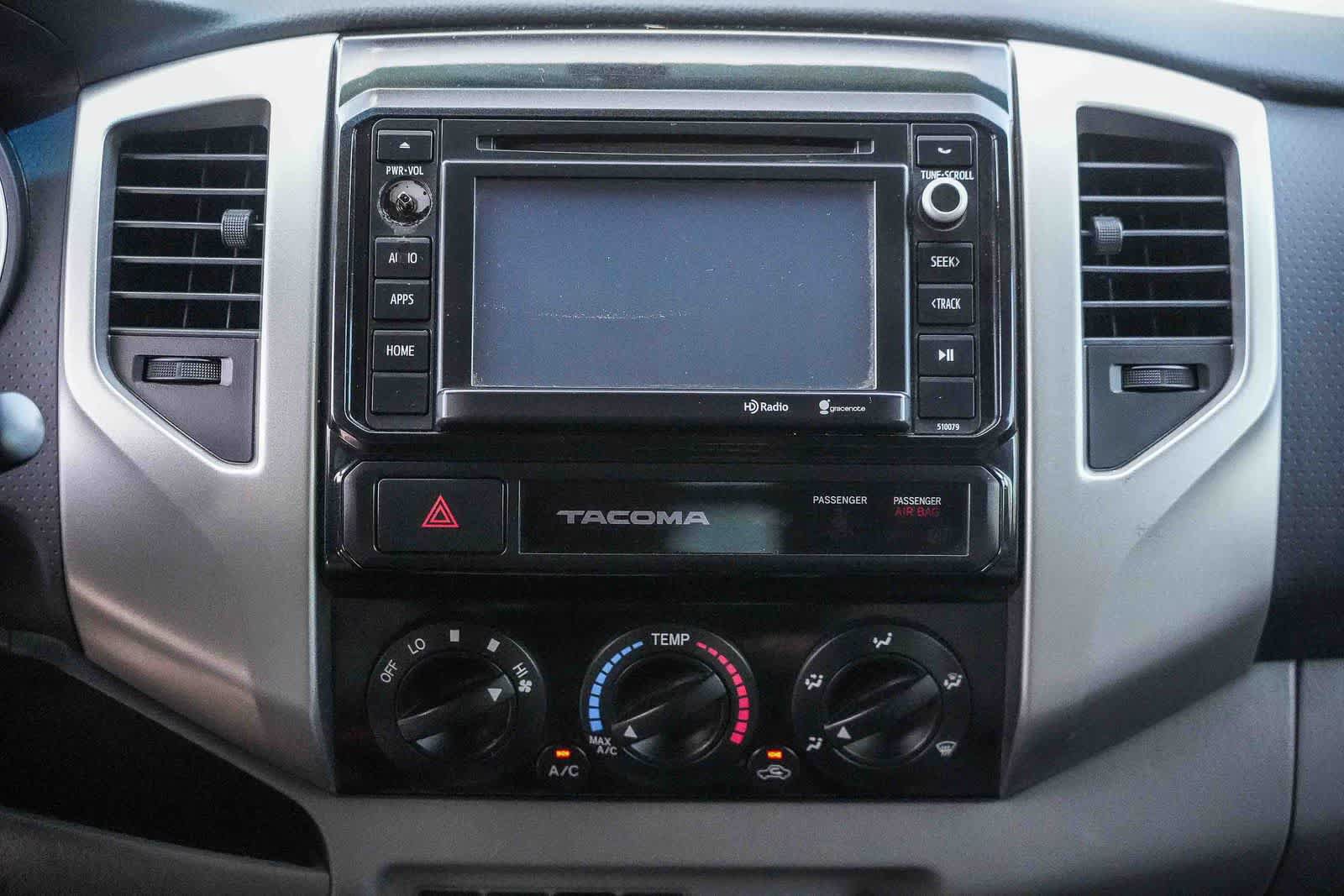 Used 2015 Toyota Tacoma PreRunner w/ SR5 Package RWD image 13