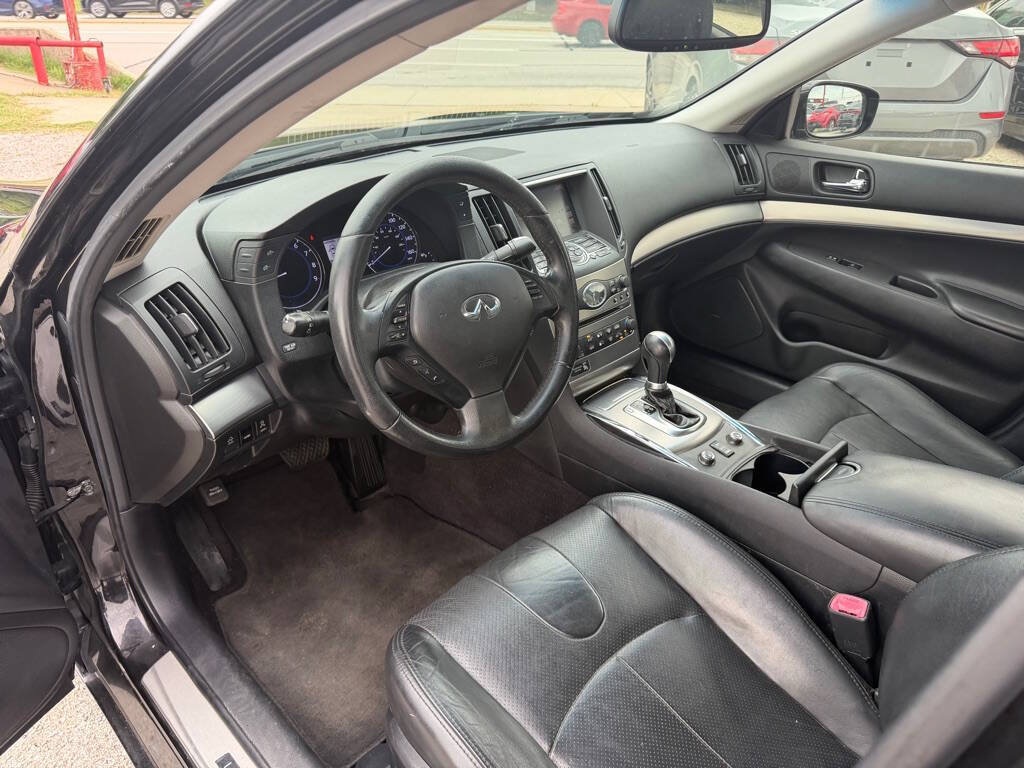Used 2013 INFINITI G37 x Sedan w/ Premium Pkg AWD/4WD image 9