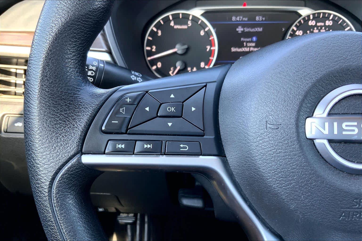 Used 2023 Nissan Altima 2.5 SV FWD image 24