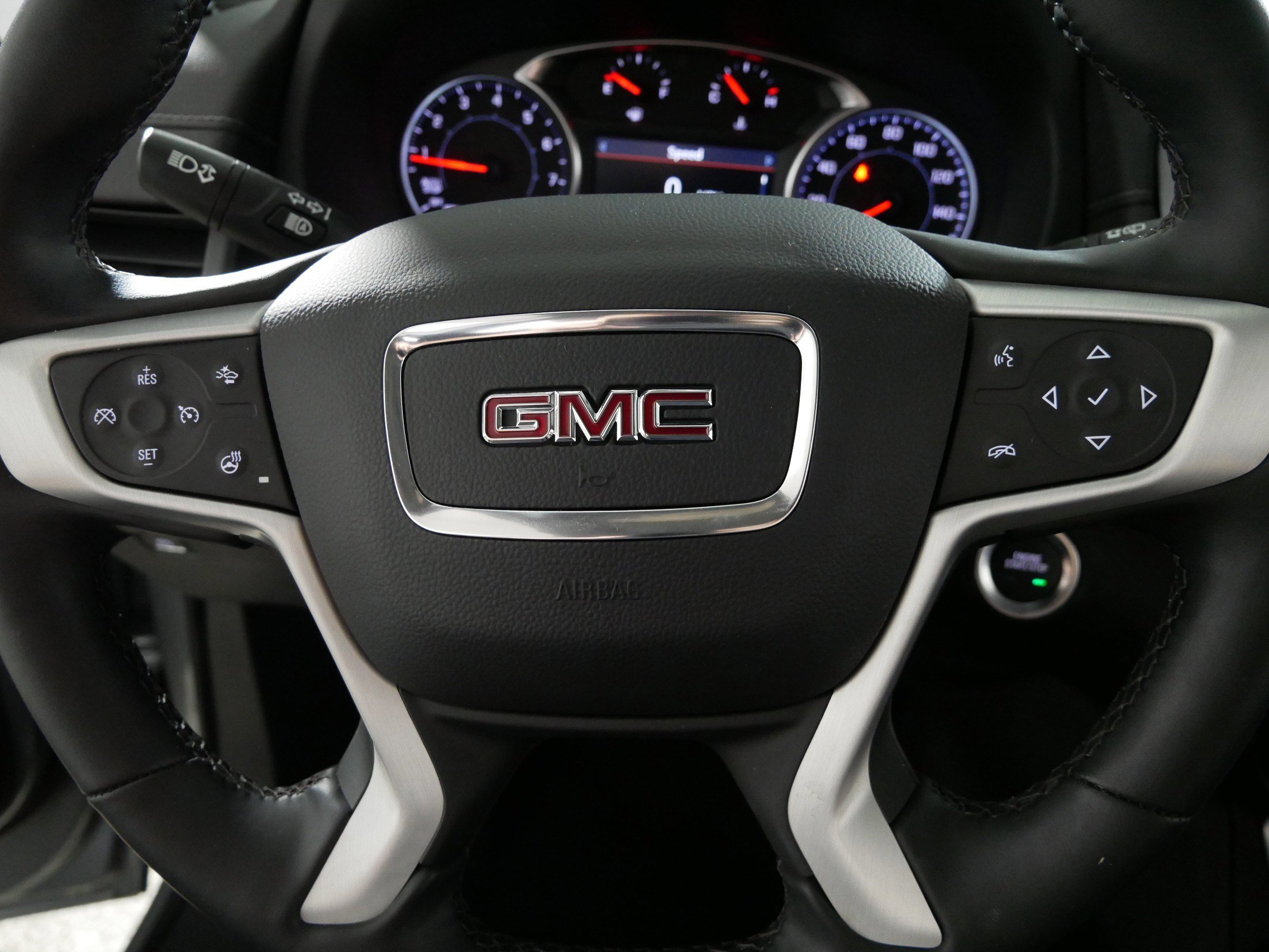 Used 2023 GMC Terrain SLT w/ Elevation Edition image 25