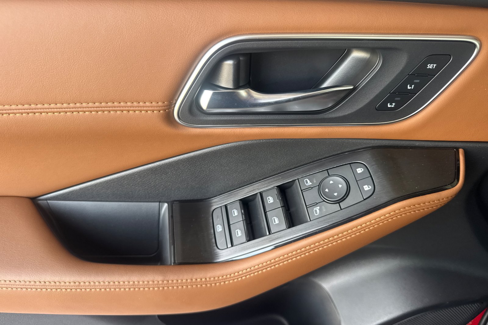 New 2026 Nissan Rogue Platinum AWD/4WD image 13
