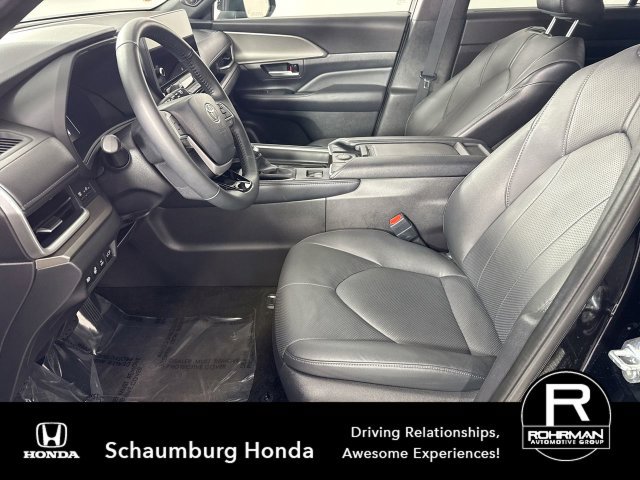Used 2026 Toyota Grand Highlander AWD Hybrid image 5