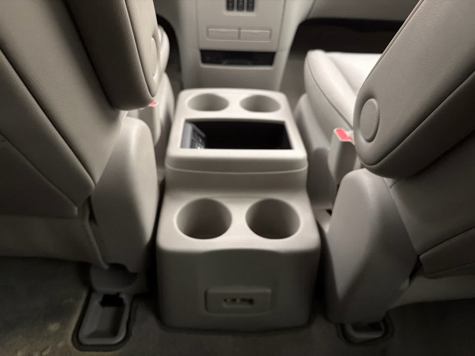 Used 2015 Nissan Quest SL FWD image 22