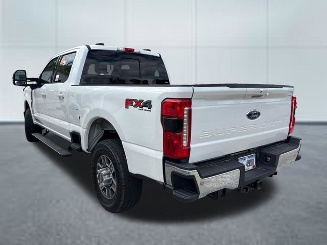 Used 2023 Ford F350 Lariat w/ Lariat Ultimate Package AWD/4WD image 2