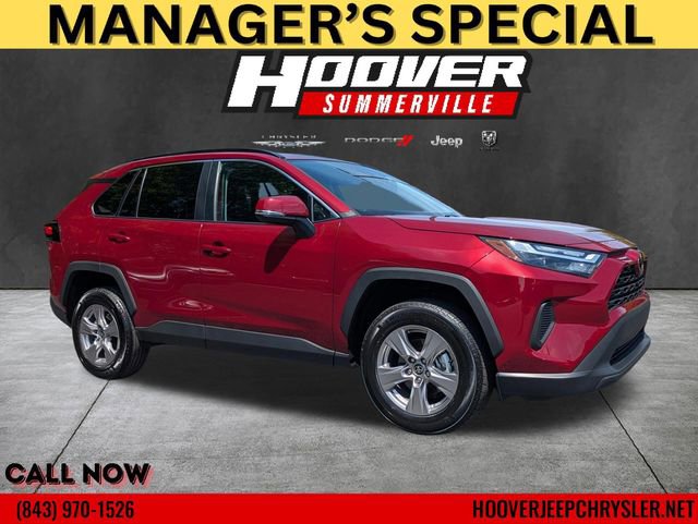 Used 2025 Toyota RAV4 XLE FWD image 1