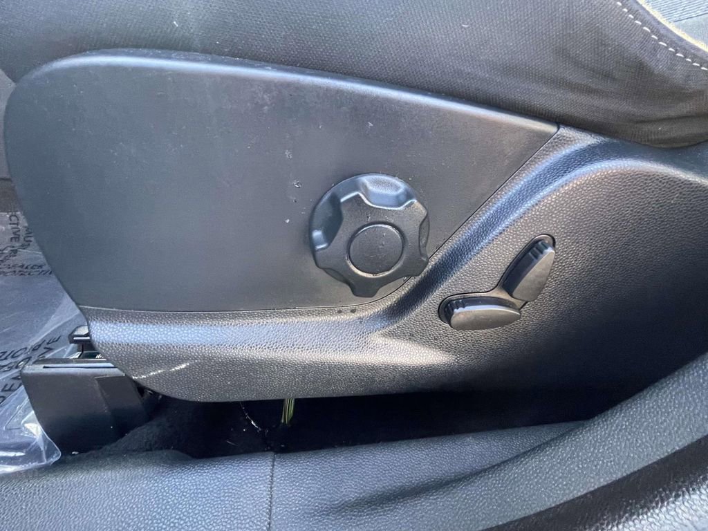 Used 2018 Ford EcoSport SE image 18