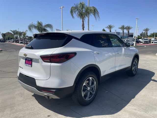 Used 2023 Chevrolet Blazer LT AWD/4WD image 8