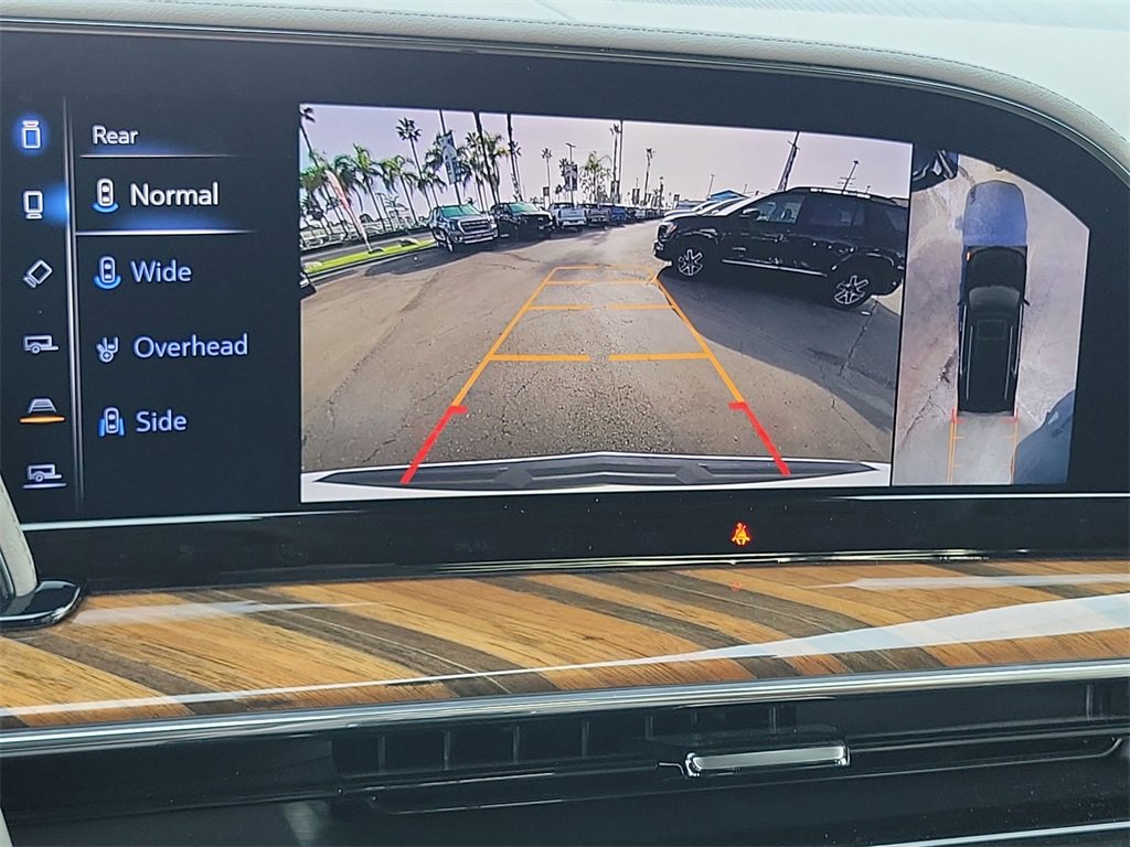 Used 2024 Cadillac Escalade Sport Platinum image 15