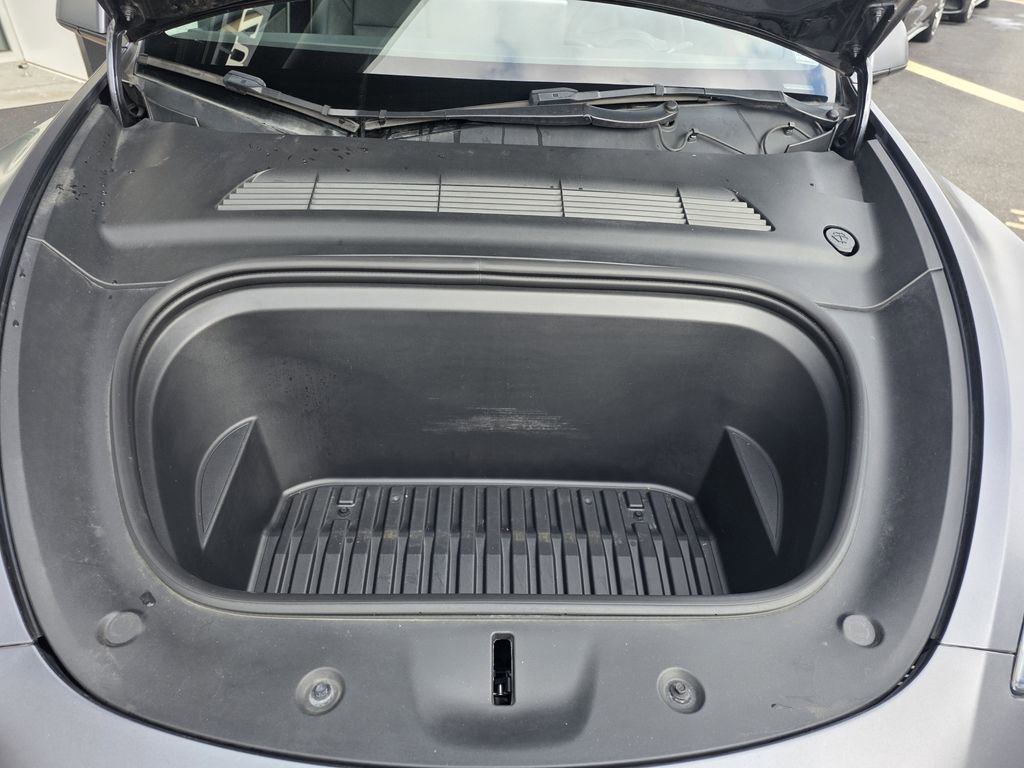 Used 2023 Tesla Model Y Performance image 26