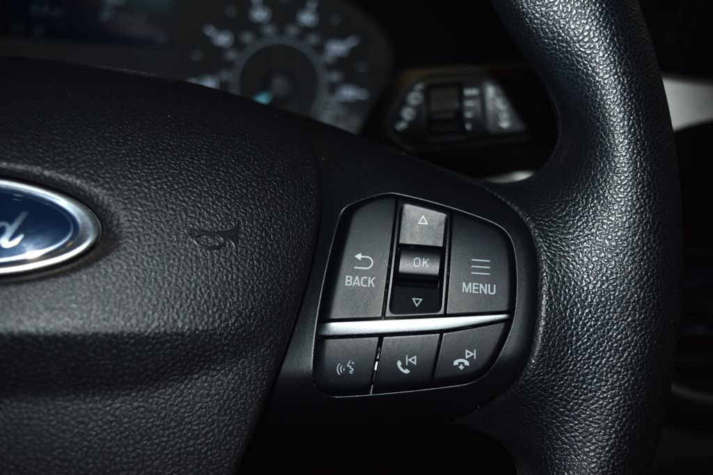 Used 2022 Ford Escape SE image 9