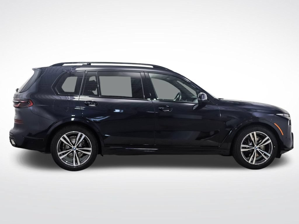 Used 2027 BMW X7 xDrive40i w/ M Sport Package AWD/4WD image 6