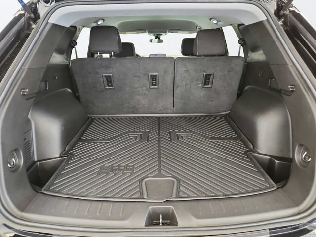 Used 2025 Chevrolet Blazer LT AWD/4WD image 21