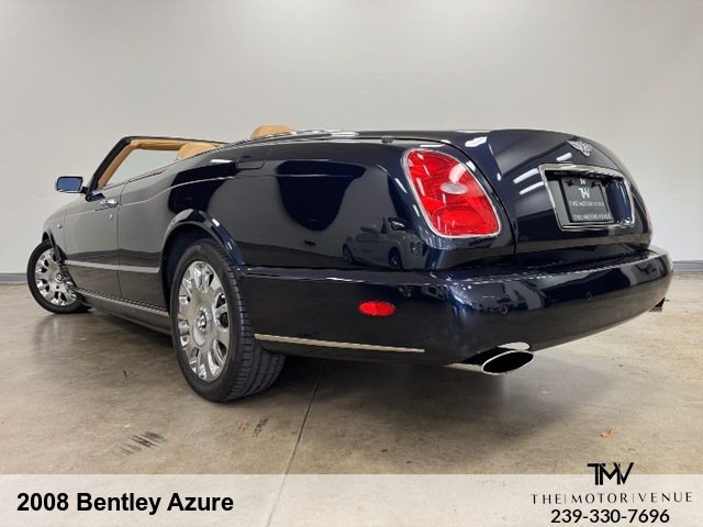 Used 2008 Bentley Azure RWD image 10