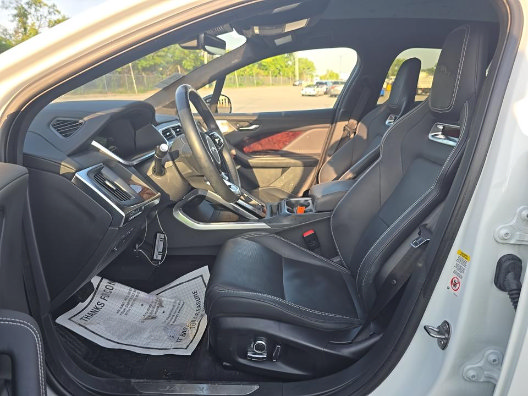 Used 2023 Jaguar I-PACE HSE AWD/4WD image 3