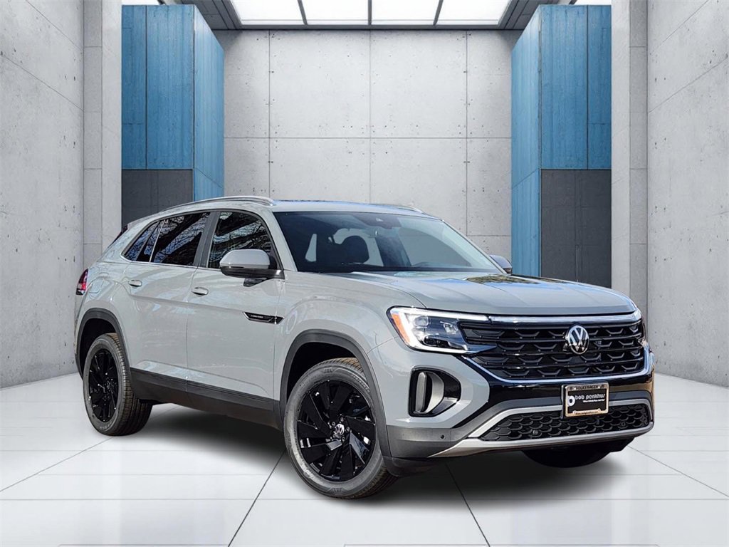 New 2026 Volkswagen Atlas Cross Sport SE image 1