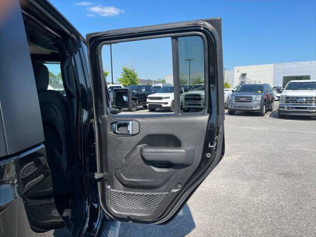Certified 2025 Jeep Gladiator Rubicon w/ Convenience Group AWD/4WD image 51
