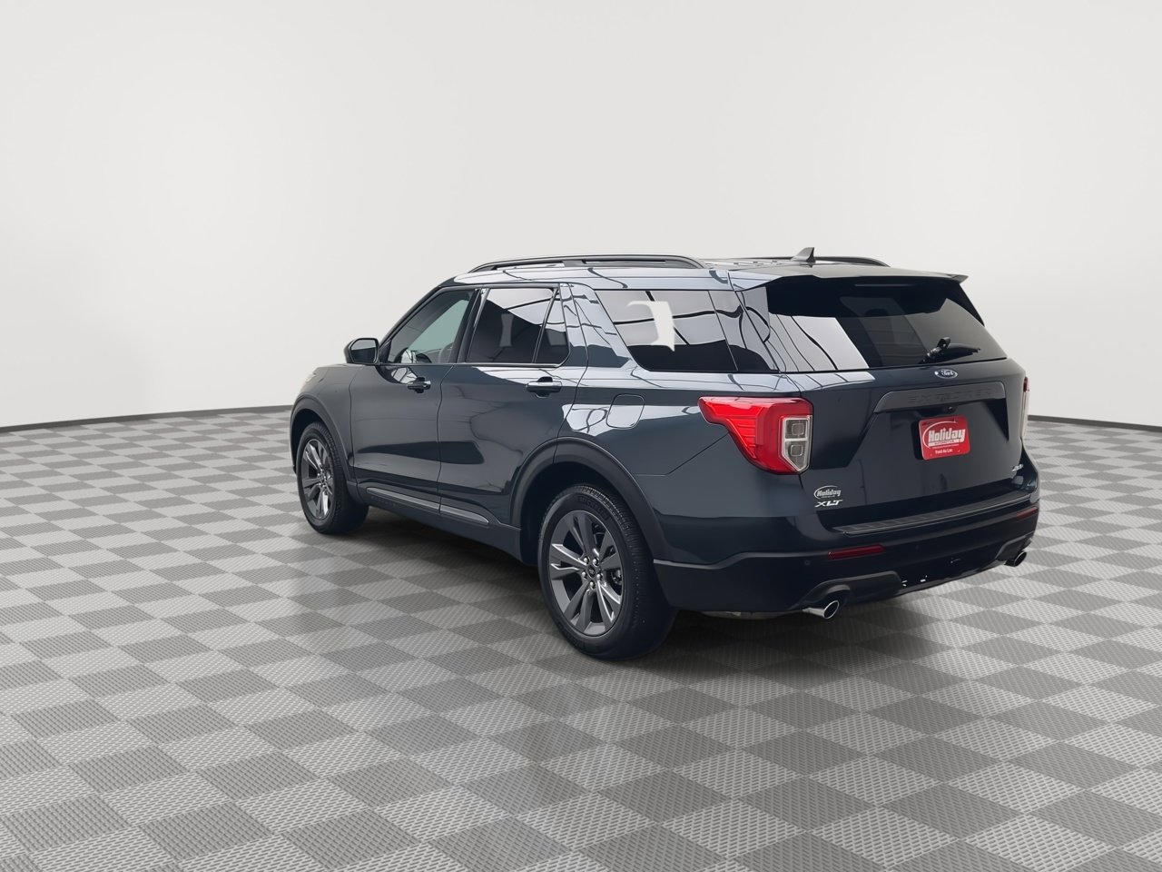 Used 2023 Ford Explorer XLT w/ Equipment Group 202A video 2